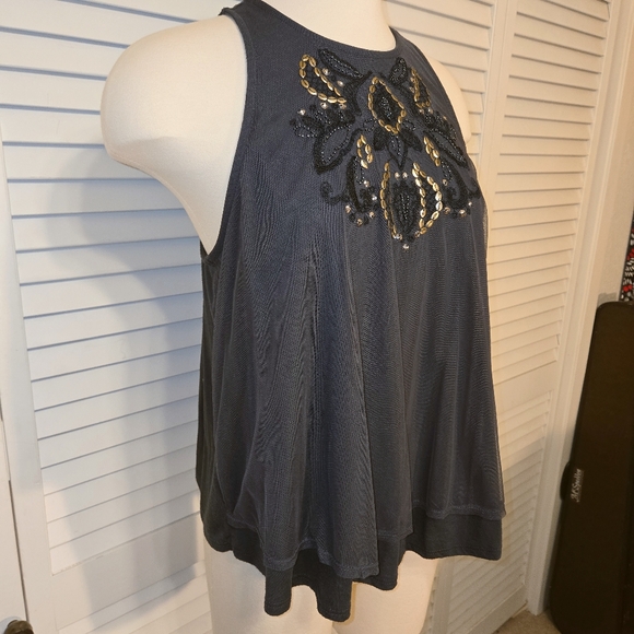 Hollister Sleeveless "Sheer Shelled" Beaded & Jeweled Swing Top - Picture 5 of 16